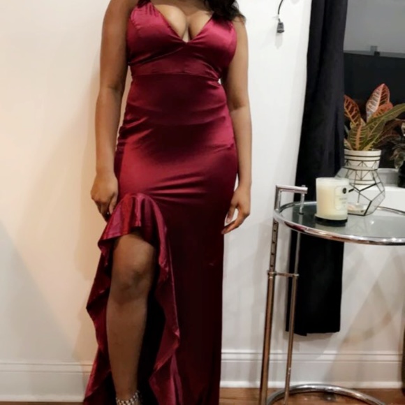 Fashion Nova Long Sexy Red Dress - Picture 4 of 5